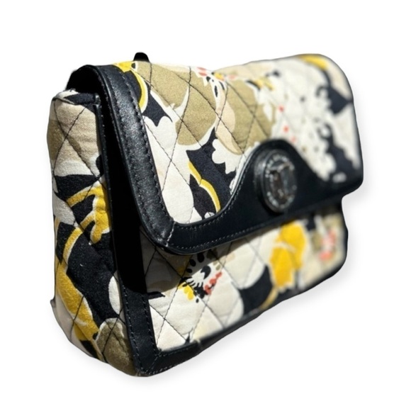 🌻Vera Bradley "Patricia" Crossbody in Dogwood with Leather Trim - Picture 4 of 11
